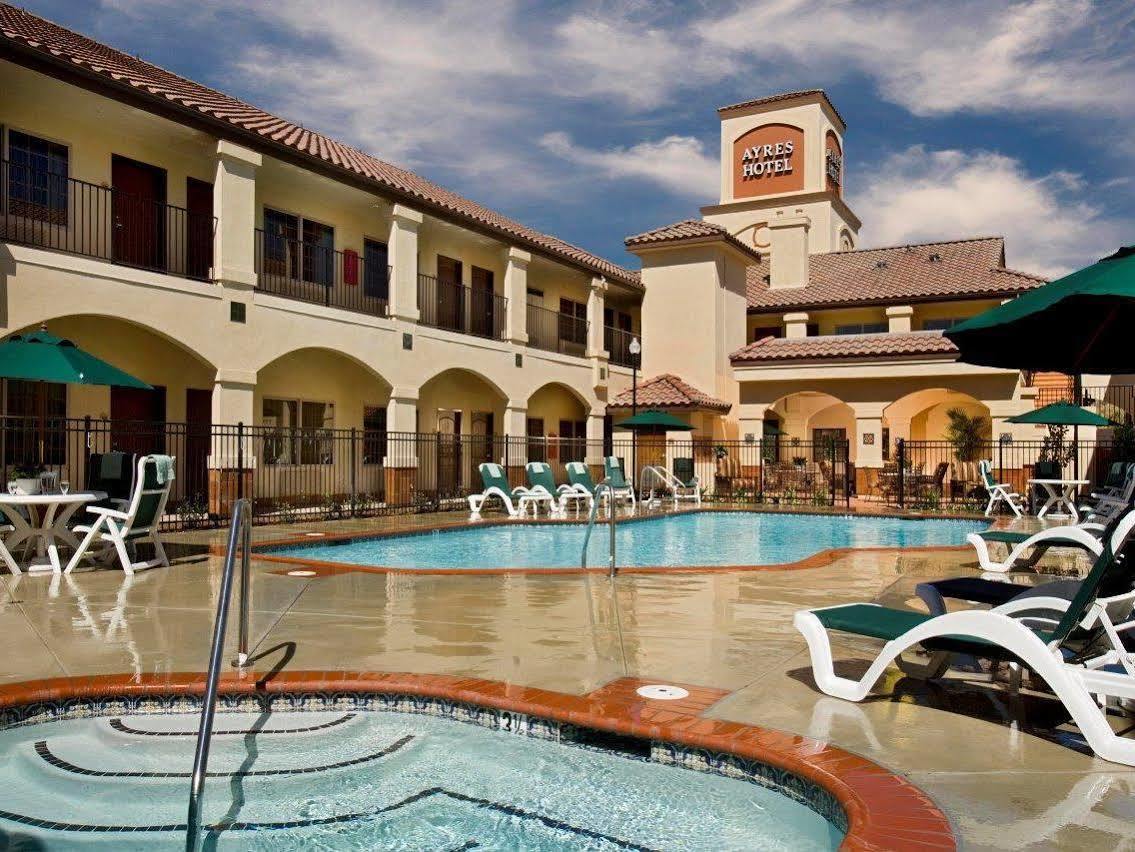 Ayres Hotel Redlands - Loma Linda Eksteriør bilde